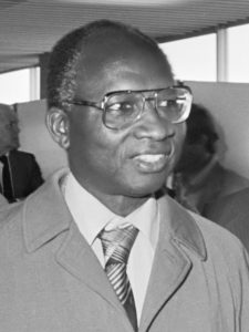 Dawda Jawara, der letzte Premierminister vor der Unabhängigkeit und erste Präsident Gambias nach der Unabhängigkeit. (c) Fernando Pereira / Anefo - Nationaal Archief (cropped), CC BY-SA 3.0 nl