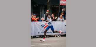 Kelvin Kiptum beim Chicago-Marathon 2023 © Chad Veal, Wikimedia, CC BY-SA 4.0